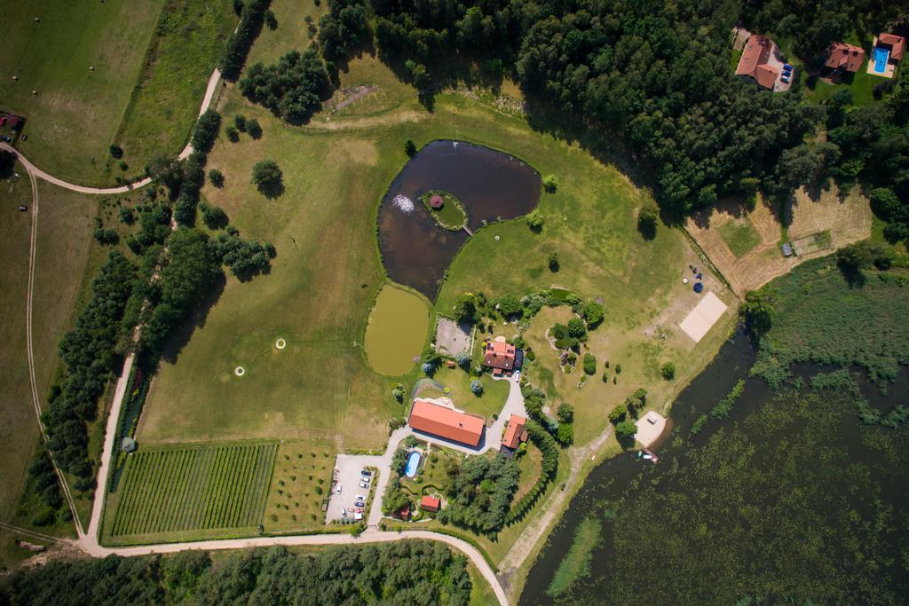 Warminska Winnica Barczewo Exterior photo